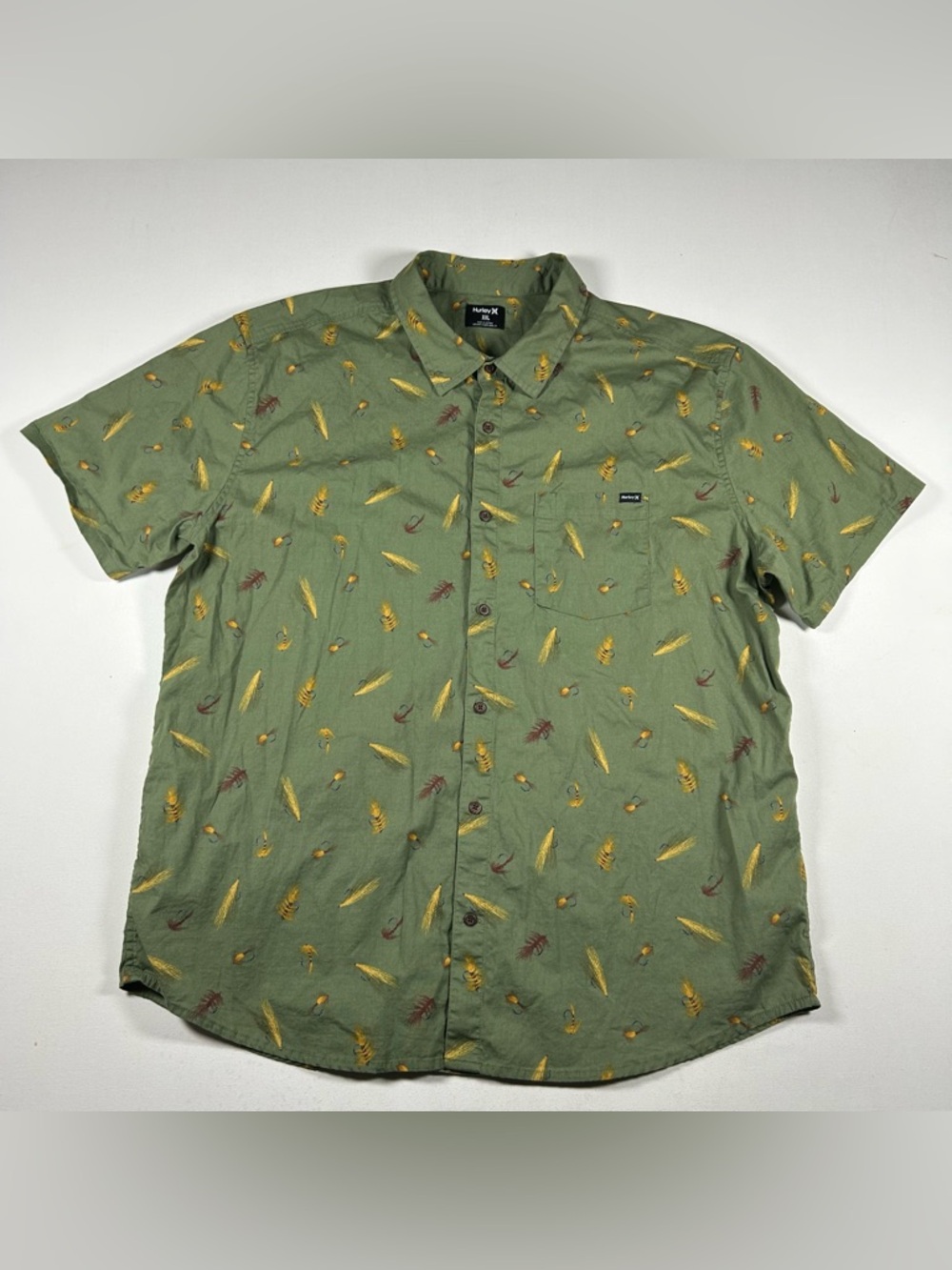 Men's Hurley Button Front Short Sleeve Cotton Shirt Mens XXL Fishing Lure AOP